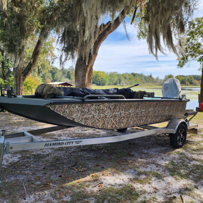 17' Excel F4 Shallow Water Hunting Boat with Mud Buddy Motor